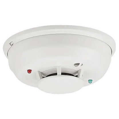 System Sensor 4WTAR-B Photoelectric Smoke Detector from the i3 Series, black, mounted on ceiling for fire detection.