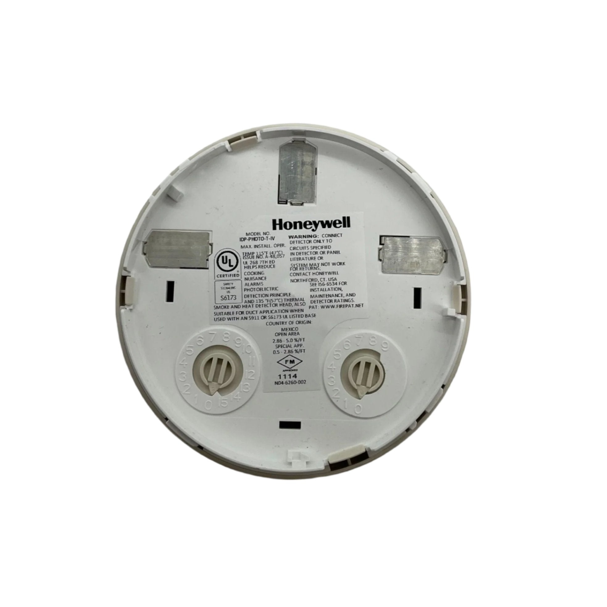 Farenhyt photoelectric smoke detector in ivory color with thermal sensor, designed for residential safety and fire detection.