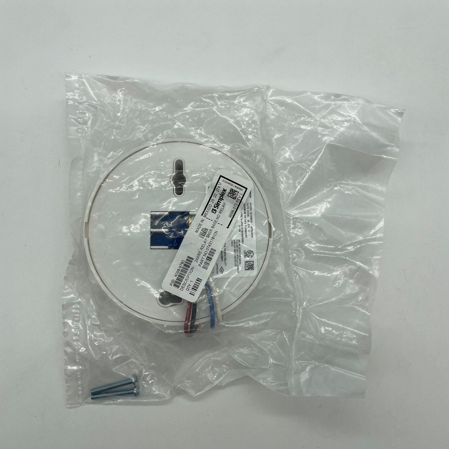 Simplex 4098-9780 fire alarm relay base with 2-wire sensor for supervised fire detection systems.