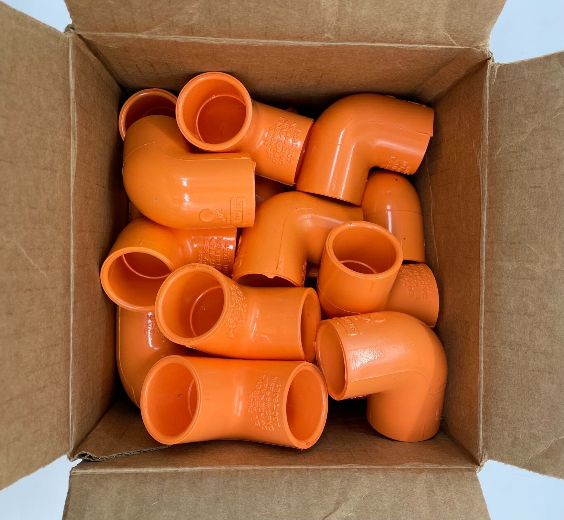 Vesda VP-ELB-90 fire alarm accessory, 90-degree elbow pipe fitting, 3/4 inch box with 20 units, used in fire detection systems
